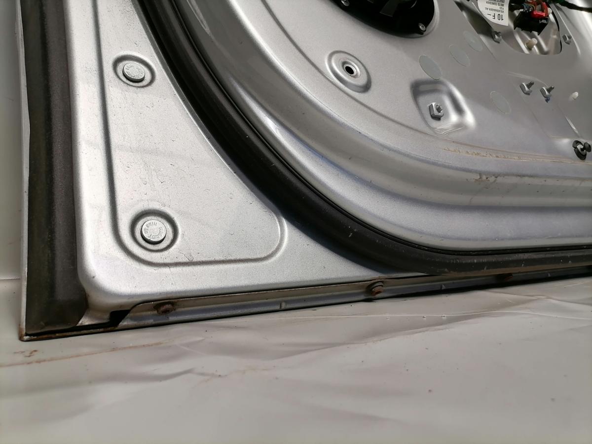 VW Golf Plus original T&uuml;r vorn links LA7W Reflexsilber Rohbau Bj.2006